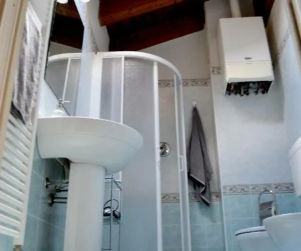 Apartament Downtown In